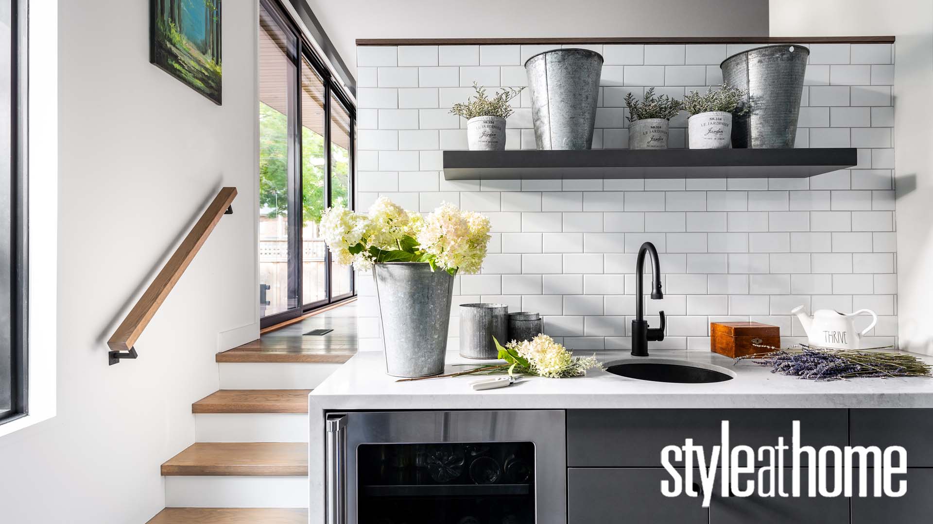 19-Style At Home - Dewson